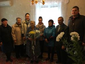 Сегодня поздравления с 95-летием принимала ветеран Великой Отечественной Войны житель Ленинского района города Астрахани Гурьянова Антонина Васильевна