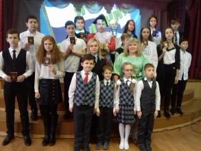 Торжественное вручение паспортов, приуроченное к празднованию Дня Конституции