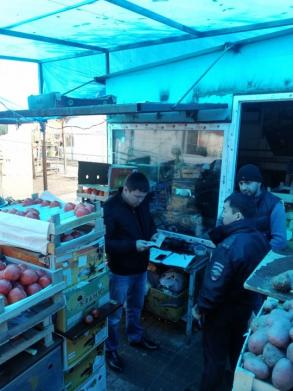 В Астрахани продолжается ликвидация незаконной торговли 