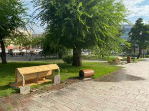 Вандалы разгромили сквер имени И.Н.Ульянова