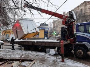 В Кировском районе Астрахани ликвидируют незаконные объекты торговли