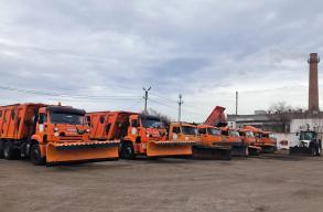 Астраханские коммунальщики подготовили спецтехнику к зимнему периоду