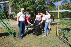 Глава Ленинского района поддержал идею жителей создания детского спортивного комплекса