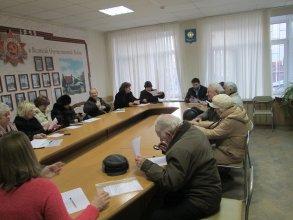 27.01.2015г. в малом зале администрации Ленинского района состоялась встреча с уполномоченными домов с непосредственной формой управления по вопросу изменений в Жилищном Кодексе РФ, в связи с вступлением в силу Федерального закона №255 - ФЗ от 21.07.