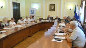 Школы Астрахани проверили на антитеррористическую и пожарную безопасность