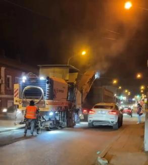 В Астрахани на улице Боевой приступили к ремонту дорожного покрытия