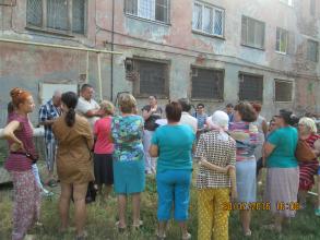 Встреча с жителями многоквартирных домов.
