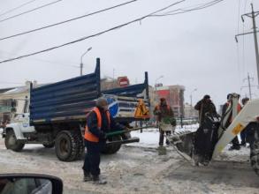 В Астрахани идут работы по расчистке снега