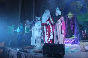 В МБОУ «ЦДО №2» прошла благотворительная детская елка