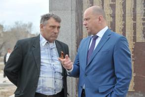 Олег Полумордвинов контролирует ход реконструкции юбилейных объектов