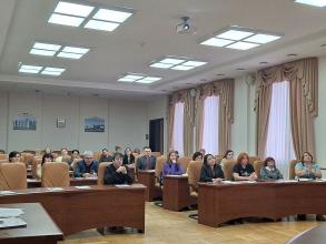 Меры поддержки для предпринимателей обсудили на круглом столе в городской администрации  