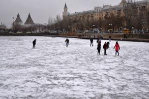 Выход на лед опасен для жизни