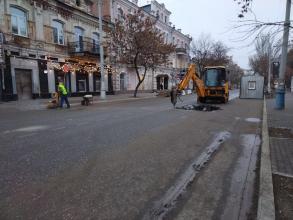 На улице Ленина ливневку прокладывают по новой схеме