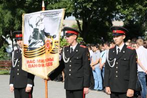 В Братском саду состоялась международная вахта памяти «Нас миллионы панфиловцев»