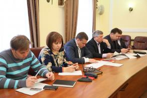 Жилым домам – видеонаблюдение, местам массового пребывания людей – паспорт безопасности