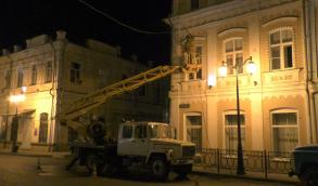 В Астрахани впервые за много лет моют фасады зданий 