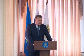 Депутаты приняли отчет Игоря Редькина