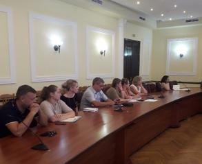 30.08.2022 проведен «круглый стол» по теме: «Реализация мер по противодействию коррупции в подведомственных муниципальных организациях и учреждениях».