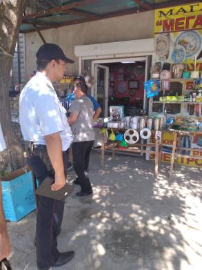 На рынке Большие Исады прошёл рейд по выявлению незаконной торговли