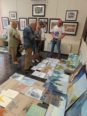 В Астрахани прошел пленэр для московских художников