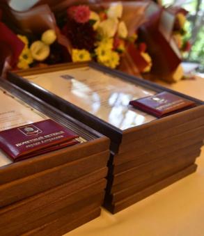 Звание «Почетный ветеран города» в этом году присвоят шестнадцати астраханцам