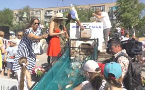 Астраханские каналы пополнили рыбной молодью