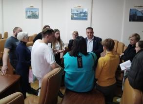 Совещания по дому на Вокзальной площади проходят ежедневно