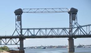 На Старом мосту будет ограничено движение автотранспорта