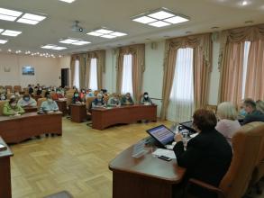 В Астрахани обсудили проблемы управления многоквартирными домами