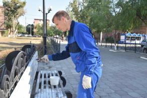 Коммунальные службы готовят город к его Дню рождения