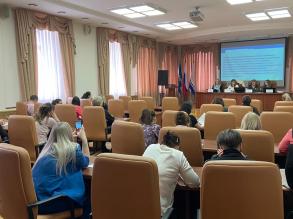 26 марта 2021 года в большом зале администрации муниципального образования «Город Астрахань» управлением муниципальной службы и кадров администрации муниципального образования «Город Астрахань» были проведены семинары