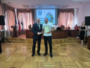 Олег Полумордвинов поздравил астраханских строителей с предстоящим праздником