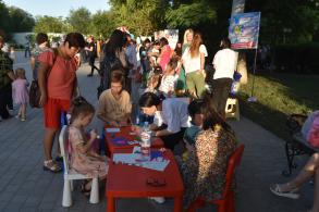 Юных астраханцев приглашают 1 сентября в парк «Аркадия»