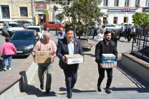 Астраханские общественные и конфессиональные организации собрали гуманитарный груз для участников СВО