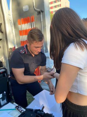 Сотрудники ОП 1 УМВД России по г. Астрахани продолжают вовлекать детей "группы риска" в мир правоохранительных органов.