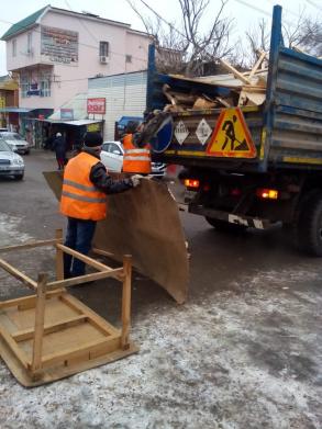 Рейды по незаконной торговле на Больших Исадах продолжаются  
