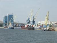 <br>Порт Астрахани