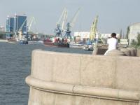 <br>Вид на Астраханский порт