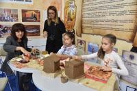 Выставка "Успешные проекты социального предпринимательства"