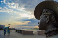 Количество голосов:114 </br>«Вслед уходящим людям»</br>Автор: Людмила Чайкина</span>