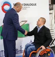 Выставка "Успешные проекты социального предпринимательства"