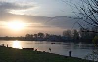 <span style="font-size:14px;">Количество голосов: 4 592 <br><span style="font-weight:bold">3 место </span></br>«Рыбацкое утро» </br>Автор: Владимир Лим</span>