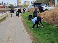 30 тонн мусора вывезли с улиц Астрахани в День чистоты