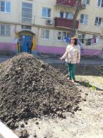 Управляющая компания «Альянс» принимает активное участие в работе по благоустройству придомовой территории.