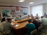 Совещание по вопросам антитеррористической защищенности жилых многоквартирных домов и объектов жизнеобеспечения, необходимости уплаты имущественных налогов физическими и юридическими лицами.