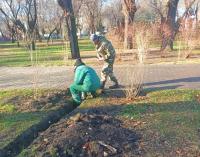 На Набережной Приволжского затона обустраивают поливочный водопровод