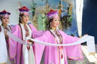 Астраханцы отметили День рыбака фестивалем ухи и ловлей рыбы в фонтане