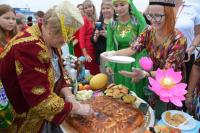 Пятнадцать тысяч астраханцев отметили на набережной юбилей города