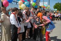 Астраханские выпускники прощаются со школой