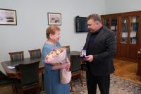 Народный учитель Астрахани Нина Анатольевна Гневина отмечена почетным знаком «За гражданские заслуги» II степени